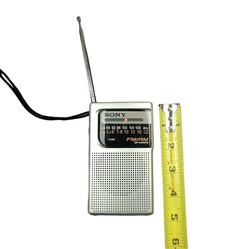 Sony ICF-S10MK2‎ FM - AM Portable Pocket Radio with Speaker Silver Rare TESTED